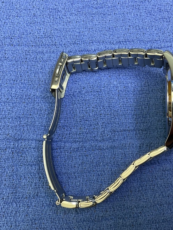 Casio MTD-320 Watch - Picture 9 of 12